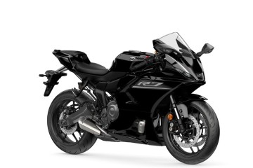 Nowa Yamaha R7 2026